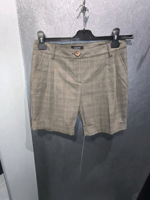 Checked winter shorts like new, brown and beige, size S-M
