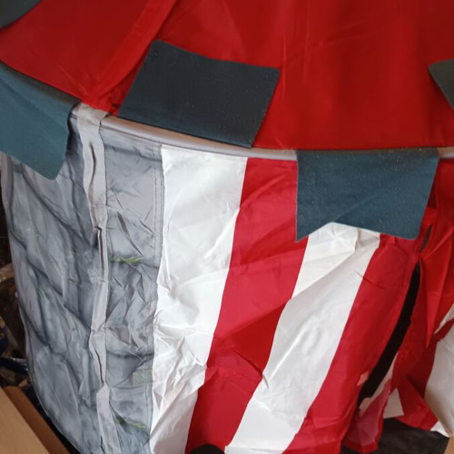 Children's play tent like new
