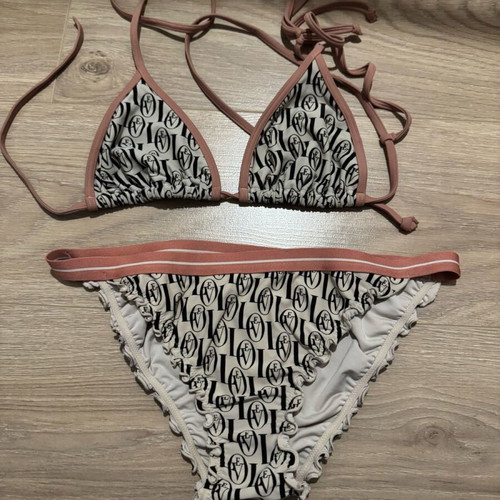 H&M bikini like new, top small and bottom medium
