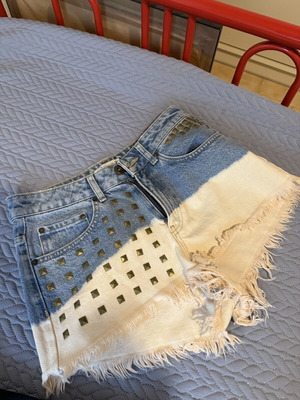 BSB denim shorts size 28 with studs, like new, dip-dye blue and beige