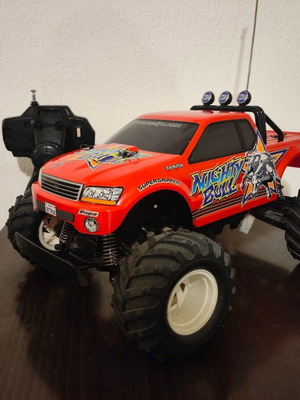 Tamiya 1/10 RTR Monster Truck Mighty Bull 4X4 употребяван, колекционен винтидж