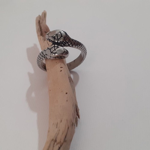 Et Nox Snake Ring like new, stainless steel
