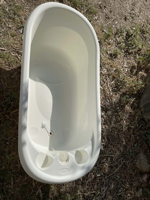 Baby bathtub