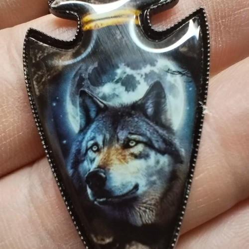 Alpha keychain new, black with wolf design