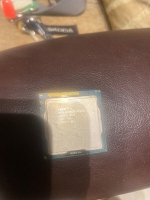 Intel Core i3 2120 processor used, socket LGA 1155, functional