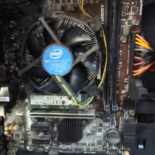 Intel i5-9400F processor and MSI B360M PRO-VD motherboard gaming set