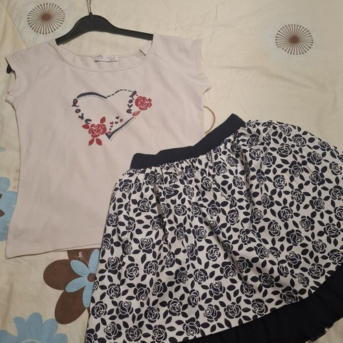 Grammy girls summer set used, skirt and blouse white and blue