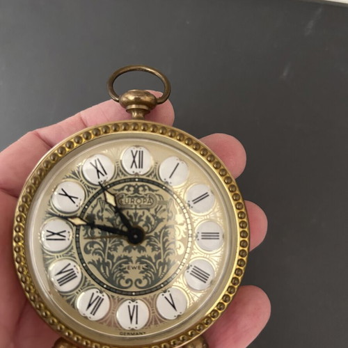 Vintage Europa Table Clock 2 Jewels, like new, onyx base