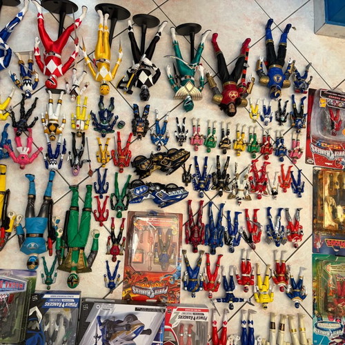 Power Ranger action figures used, lot bundle with all