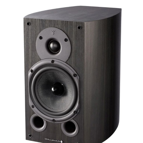Warfadale Diamond 9.1 speakers like new, award-winning