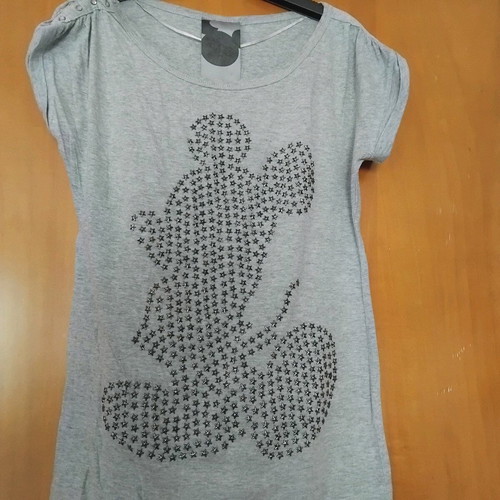 Mickey Mouse T shirt like new, grey, size M