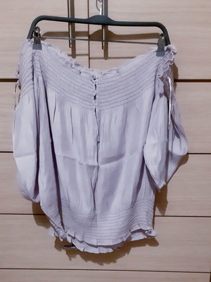 Zara off-shoulder top large/xlarge, like new, lilac cotton