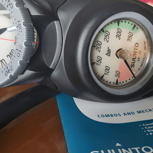 Suunto CB-Two (SM-36 & SK-8) unused, New Old Stock