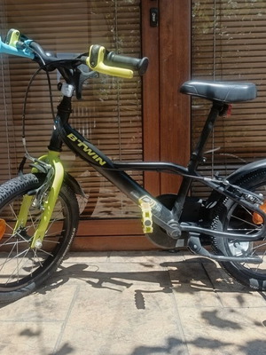 Dechatlon B'Twin Dark Hero 500 kids bike used, 16 inch wheels