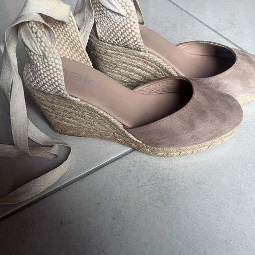 Nak espadrilles like new, beige, size 39