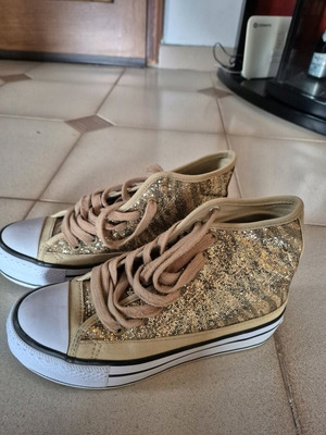 Polo Club shoes with glitter like new, size 37