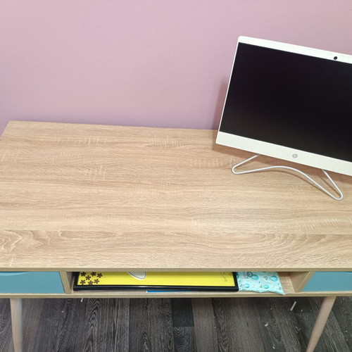 Desk from ΠΛΑΊΣΙΟ like new, 1.20m length
