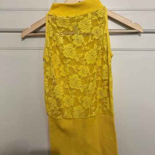 Sleeveless top like new, yellow, size S