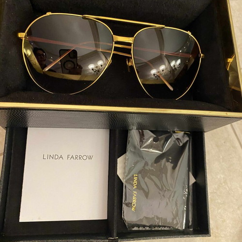 Linda Farrow Luxe oversized aviator sunglasses like new, gold