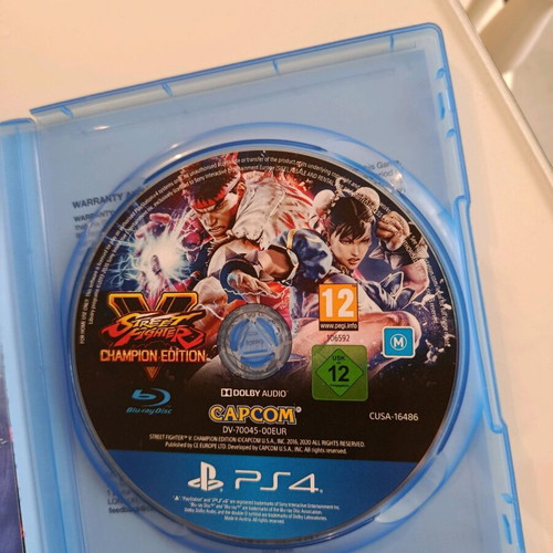 Street Fighters V Special Edition PlayStation 4 like new