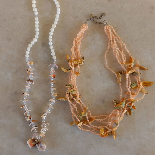 Necklaces with beads and shells used, set of 2 pieces