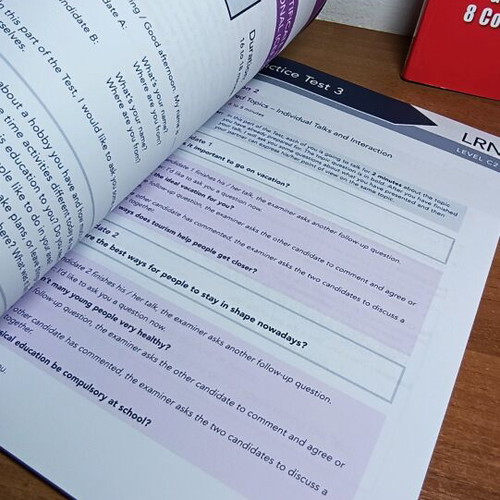 Foreign language school books used, set of 2