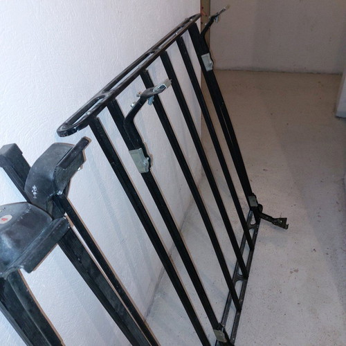 Universal roof bars and rack used