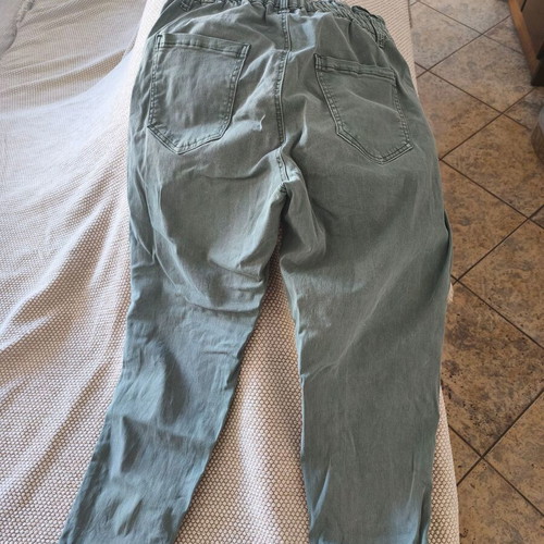 Carrot pants khaki size Large like new