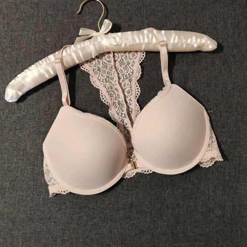Bra new with super padding 75B pink athletic back and lace