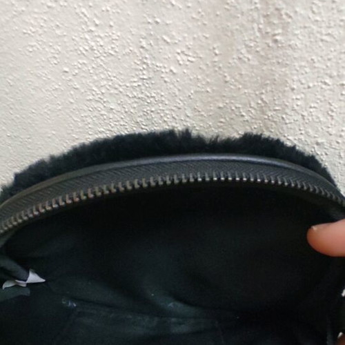 Small black fur shoulder bag like new