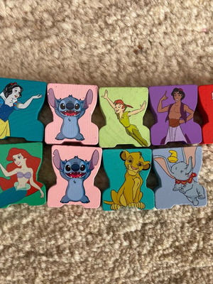Stacks figures with play like new from Lidl Snow White, Ariel, Aladdin, Peter Pan, Dumbo, Stitch