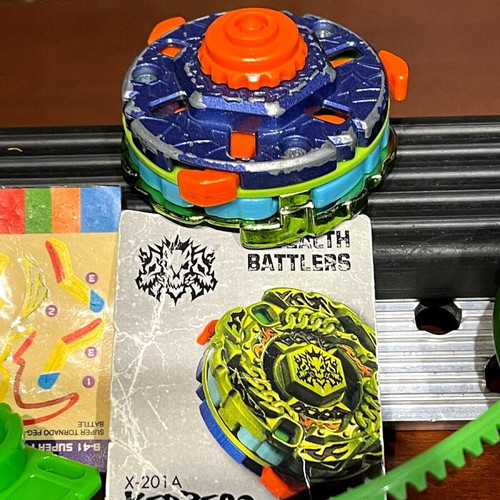 Beyblade XTS Stealth Battler X-201 Kerbecs Blade Blast used with launcher and card