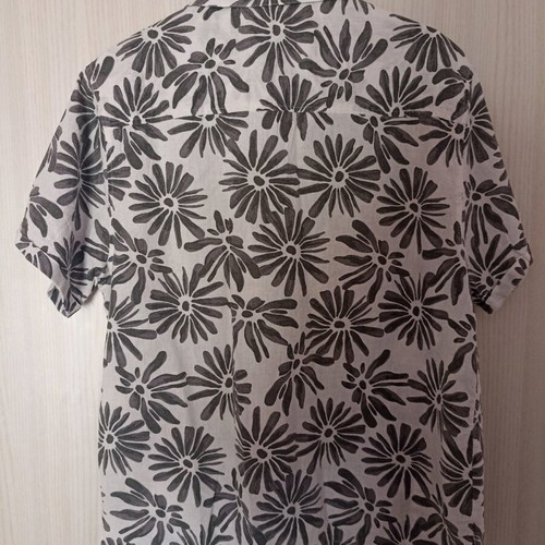 Zara kids short-sleeve shirt like new, floral grey-white, age 11-12