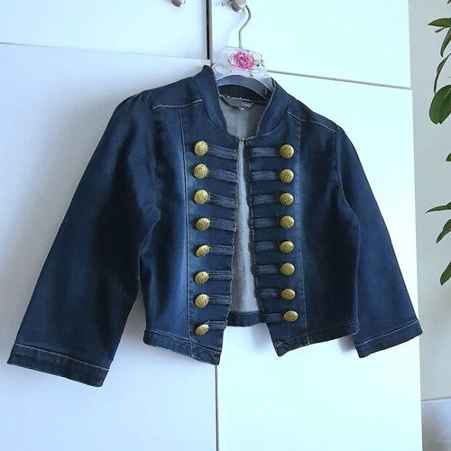 Denim jacket new, blue, size S with 16 metal buttons