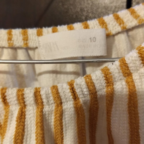 Zara kids set 10 years, striped mustard and ecru blouse and pants