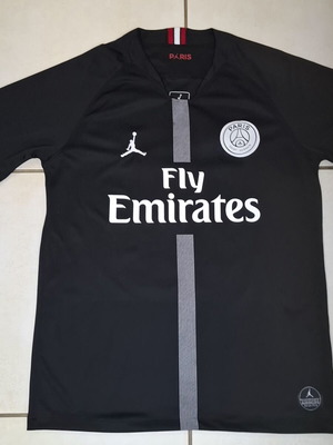 Paris Neymar Jr Replica Jersey Medium Size, new