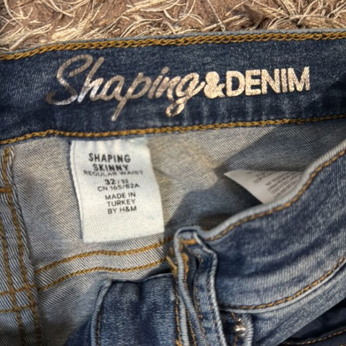 H&M jeans used, size 32, blue, elastic