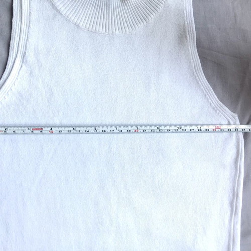 Benetton white knitted sleeveless top with mock neck, like new, S