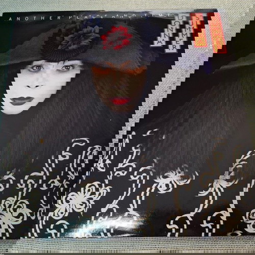 Donna Summer – Another Place And Time  LP