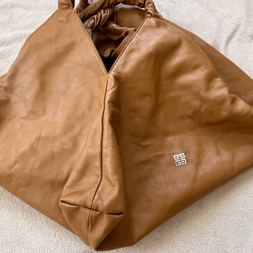 Givenchy Large Ball Bag shoulder bag brown new
