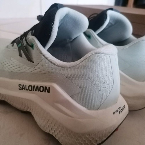 Salomon 40 2/3 Ultra Glide 3 W new, mint color