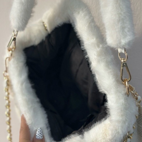 Bag to Bag Handbag new, white fluffy warm