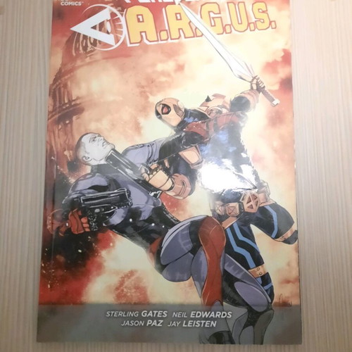 Forever Evil: A.R.G.U.S. comic like new, English