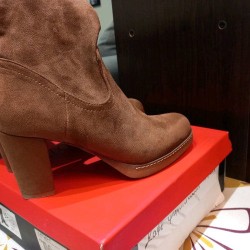 Alta Moda tall brown suede boot like new, size 41