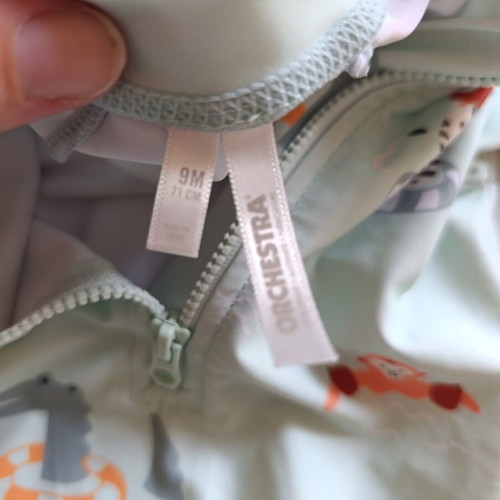 Baby swimsuits like new for 6-9 months