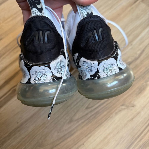 Nike Air Max 270 Floral sneakers like new, size 39