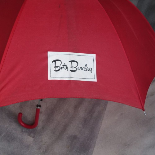Betty Barclay red umbrella with automatic opening used