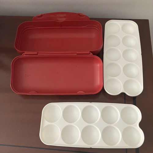 Tupperware egg holder 10 slots new
