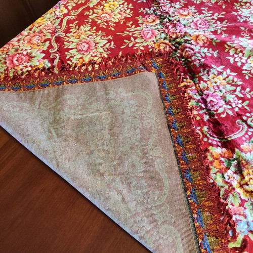 Vintage velvet tablecloth 160x160 like new