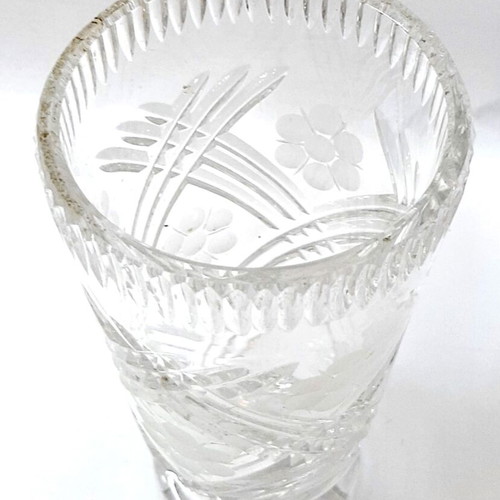 Czech Cut Crystal Vase like new, 18.5 cm, floral motifs